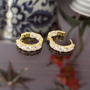 NWOT Stunning Inside-Out CZ Earrings!